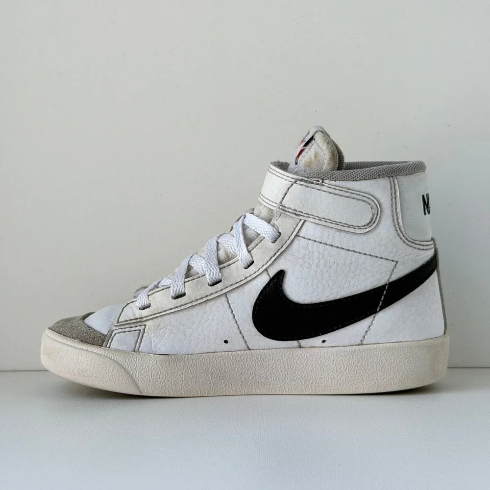 Nike Blazer Mid 77 Kids 12C White Black High Top Leather Suede Retro Sneakers
